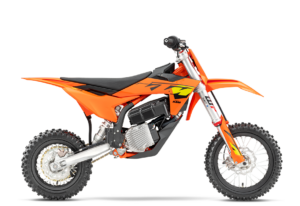 Nuova moto KTM SX-E 5 2025 a Monza e Milano da K Monza e KTM Monza